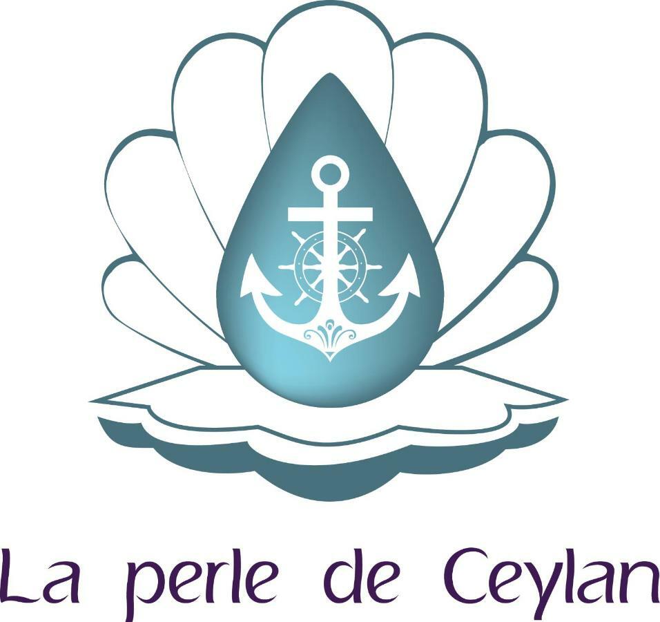 La Perle De Ceylan Hotel Montagnac  Exterior foto